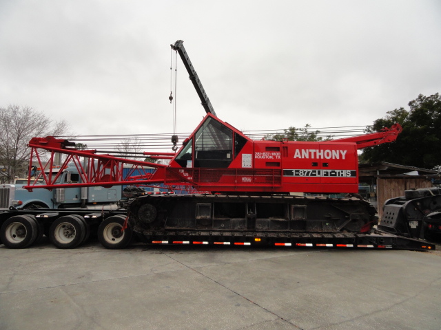 2000 Manitowoc 222/100T Crawler Crane Stk#4580